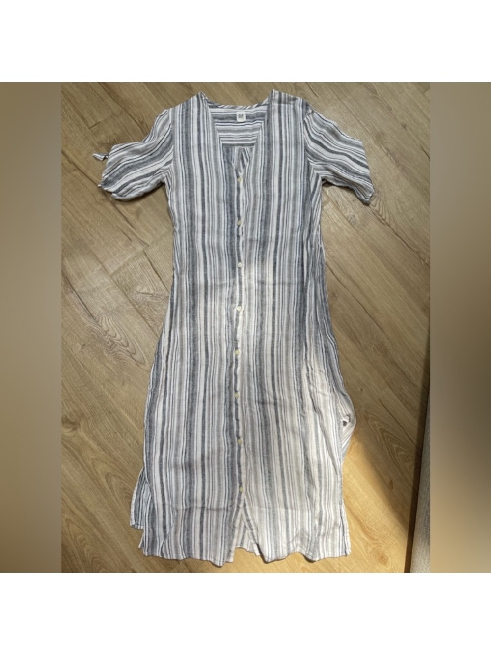 GAP Grey and White Striped Midi Dress